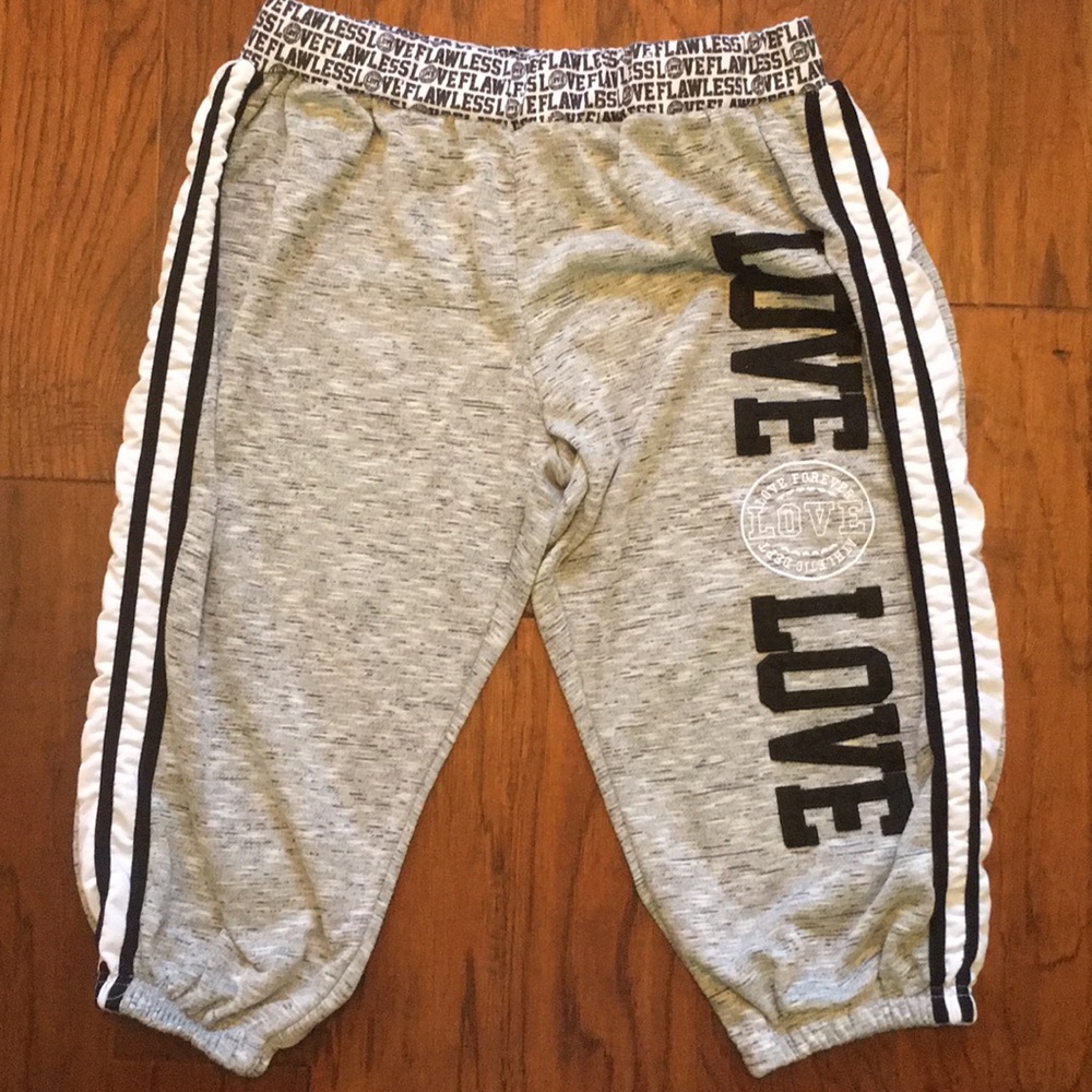 Knickers/joggers/capri/crop pants